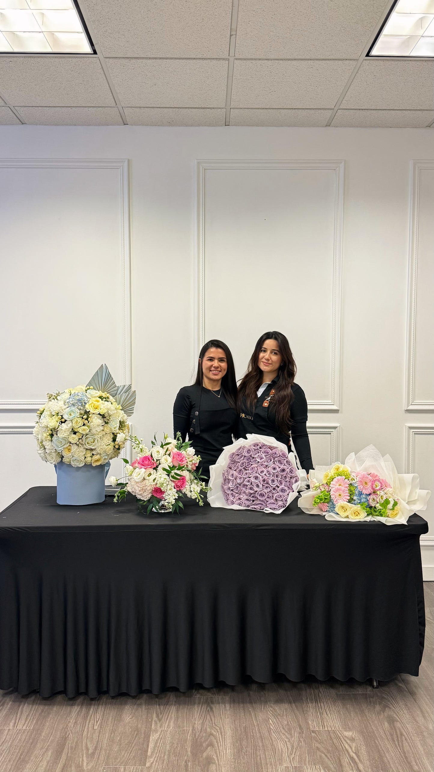 CLASE PERSONALIZADA 1:1 DE DISEÑO FLORAL & EMPRENDIMIENTO