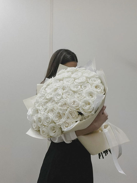 Maxi bouquet de 75 rosas